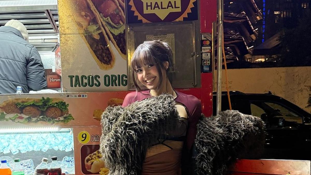 Penutupan Victoria's Secret Fashion Show 2024, Lisa BLACKPINK Jajan Hot