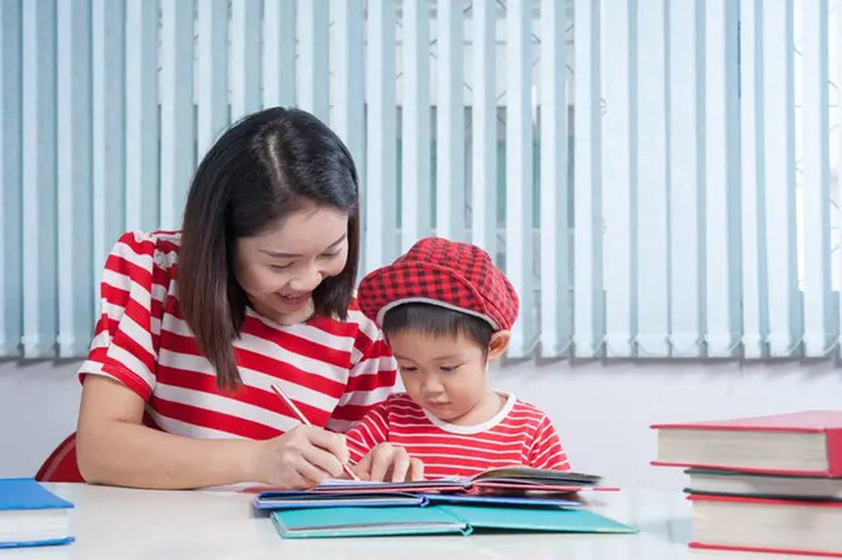 Tanda Kamu Memiliki IQ Tinggi, Rahasia Orang Pendiam yang Lebih Cerdas Dari Kamu Duga