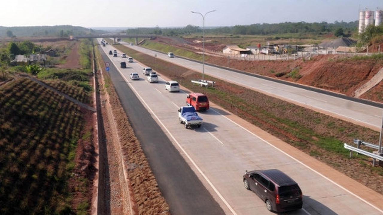 H-3 Lebaran, antrean masuk Tol Cipali mencapai 5 km