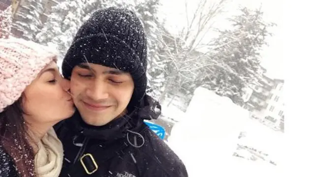 [Bintang] Asmirandah dan Jonas Rivanno