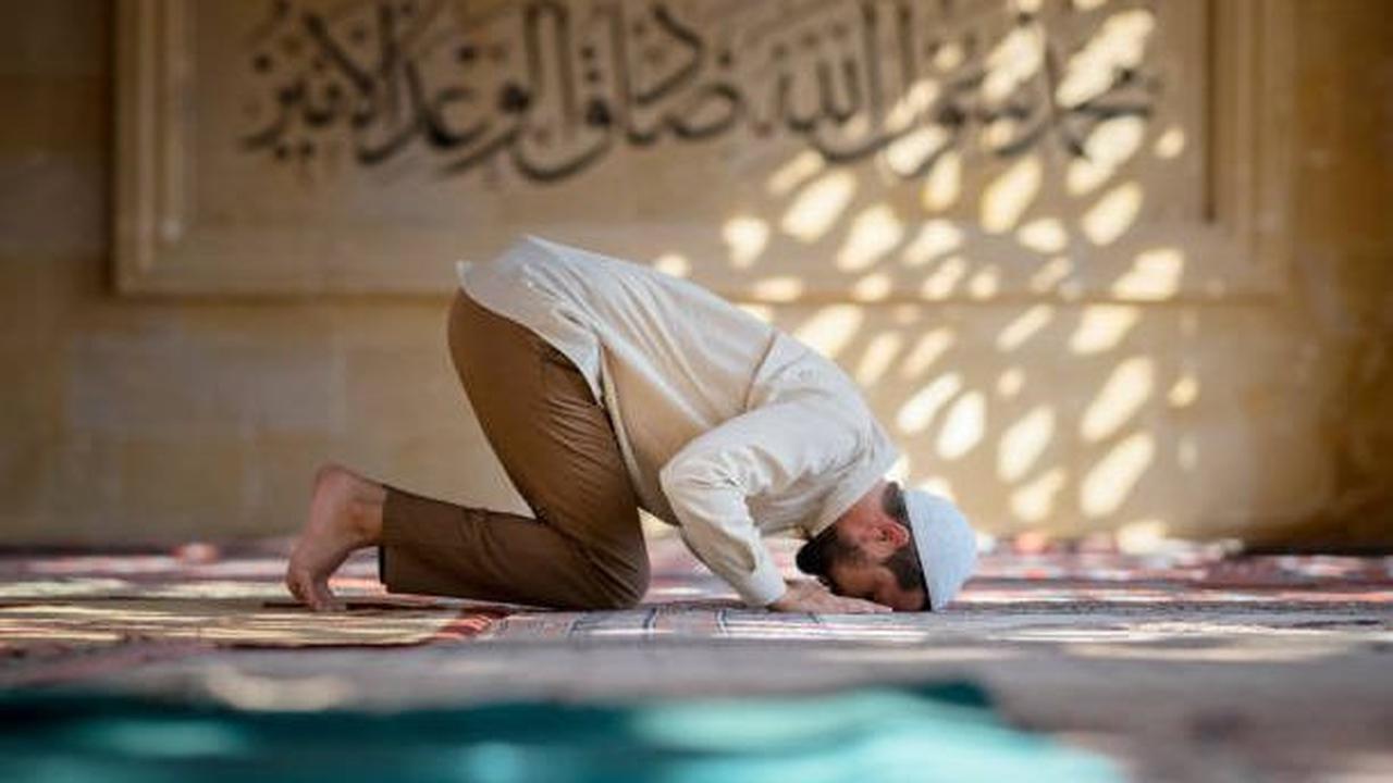 <b>Bacaan Sholat: Sujud dan Duduk</b><br>