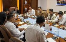 Jelang Setahun Pemerintahan Prabowo, Menteri Kabinet dan Sufmi Dasco Bahas Isu Strategis