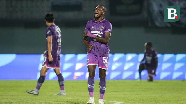 BRI Liga 1 2022/2023: Persita Tangerang vs Persik Kediri