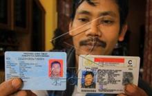 Tukang kayu asal Banyuwangi ini bernama Tuhan