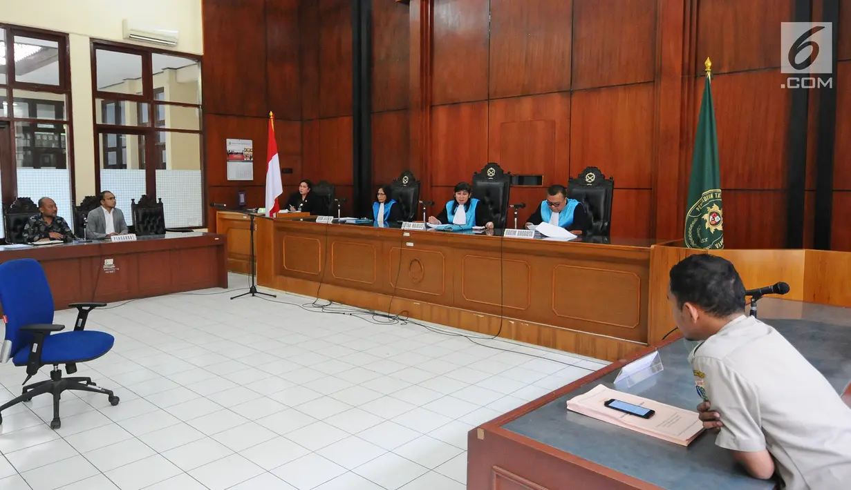 Suasana sidang sengketa lahan Taman Bersih Manusiawi Wibawa (BMW) di PTUN DKI Jakarta, Selasa (14/5/2019). PTUN DKI Jakarta mengabulkan seluruh gugatan PT Buana Permata Hijau atas penerbitan dua SHP oleh Kantor Pertanahan Kota Administrasi Jakarta Utara di Taman BMW. (Liputan6.com/Herman Zakharia)