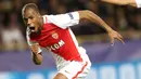 5. Djibril Sidibe (Monaco) - Meskipun tidak sebaik Benjamin Mendy, dirinya layak dijadikian alternatif.  Full back asal Prancis ini memiliki gaya permainan yang disuka Jose Mourinho.  (AFP/ Valery Hache)