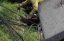 FOTO: Pemprov DKI Akhirnya Tertibkan Kabel-Kabel Semrawut di Jakarta