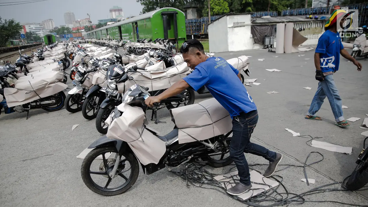 Jasa Pengiriman Motor H-2 Lebaran Di Stasiun Kampung Bandan Meningkat