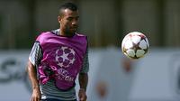Ashley Cole (AFP/FILIPPO MONTEFORTE)