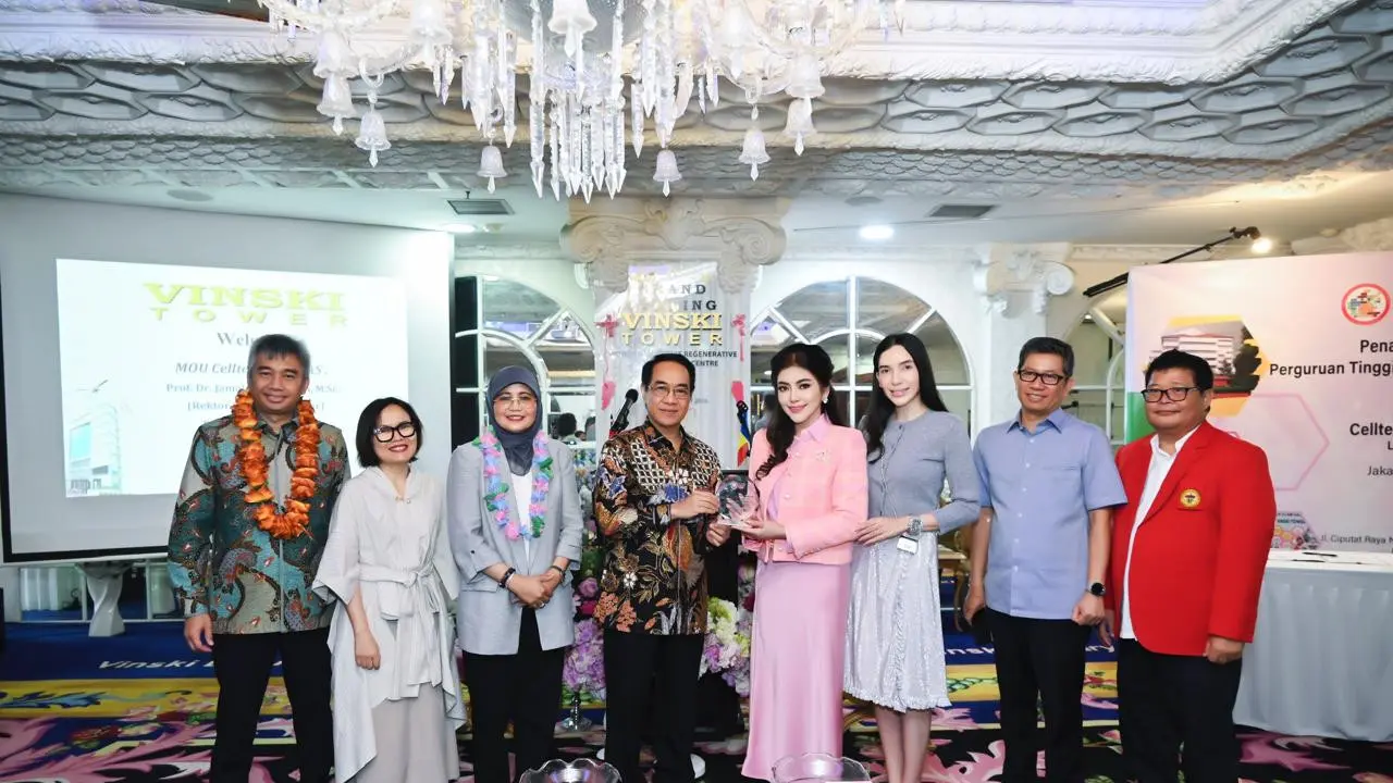 Prof Deby Vinski dan Rektor Unhas Prof. Dr. Ir. Jamaluddin Jompa, M.Sc.
