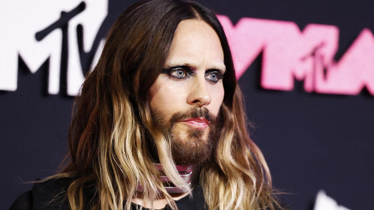 Jared Leto Angkat Suara Hadapi Tudingan Pelecehan Bertubi-tubi, Termasuk terkait Anak di Bawah Umur