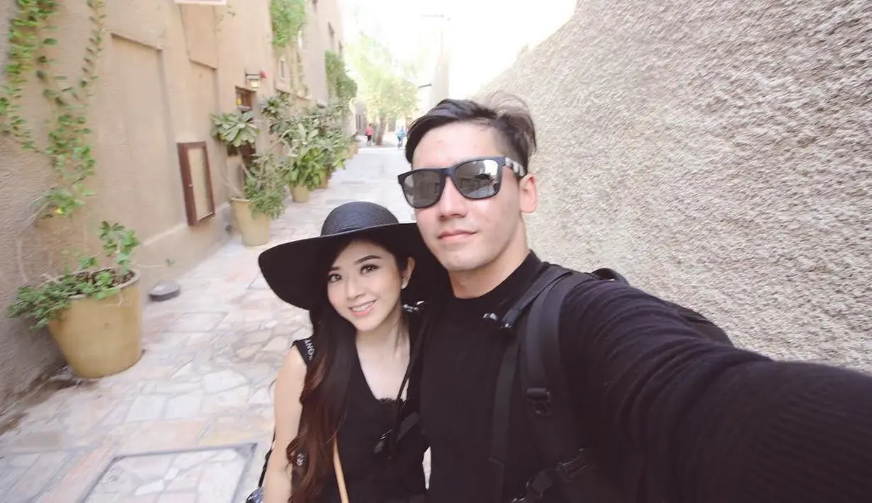 Pasangan yang tengah berbahagia itu, baru saja menjalani babymoon lagi. Sebelumnya, pasangan yang tengah hamil itu melakukan babymoon di Bali beberapa waktu lalu. (Instagram/frandaaa87)