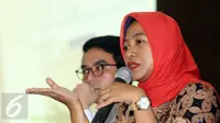 Ketua Bawaslu DKI Jakarta, Mimah Susanti saat diskusi bersama KawalPilkada dan Perludem tentang penanganan data penghitungan suara Pilgib DKI Jakarta di kantor LBH, Jumat (3/3). (Liputan6.com/Helmi Fithriansyah)