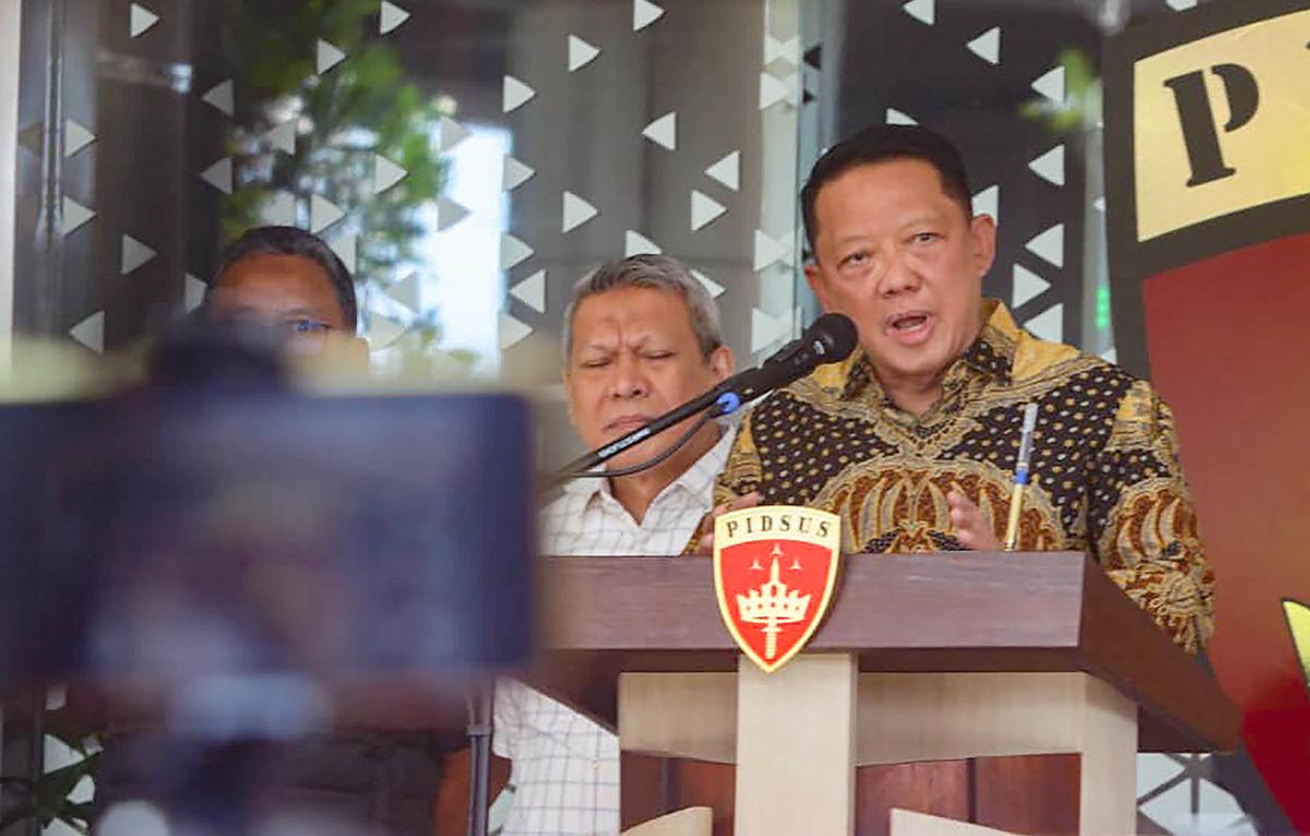 Jampidnus Febrie Klarifikasi Isu Rumah Sentul