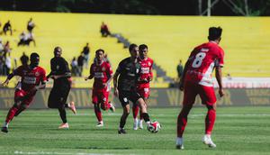 Persis Solo berhasil meraih kemenangan 3-2 atas Semen Padang pada laga pekan ke-17 BRI Super League musim ini di Stadion Haji Agus Salim, Padang, Minggu (11/1/2026) sore WIB. (dok. Persis Solo)