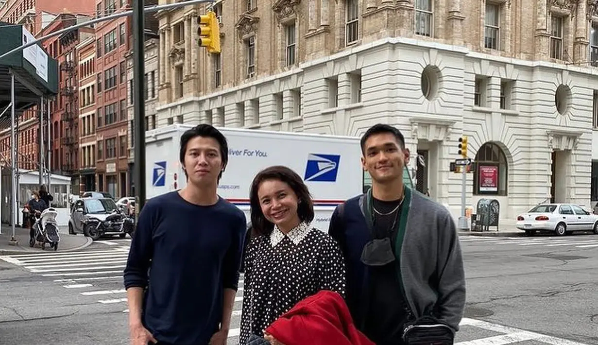 Rossa dan Afgan Liburan Bareng di New York (Sumber: Instagram/abram_al))