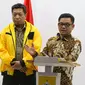 Ketua DPP Partai Golkar Ace Hasan Syadzily memberi keterangan pers terkait pemberhentian Erwin Aksa di Jakarta, Selasa (19/3). Diberhentikannya Erwin bertentangan dengan amanat tertinggi forum pengambilan keputusan Partai Golkar.(Liputan6.com/Johan Tallo)