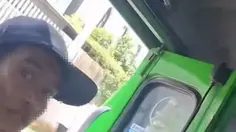 Viral Pengamen Sebar Amplop, Paksa Penumpang Angkot Beri Uang