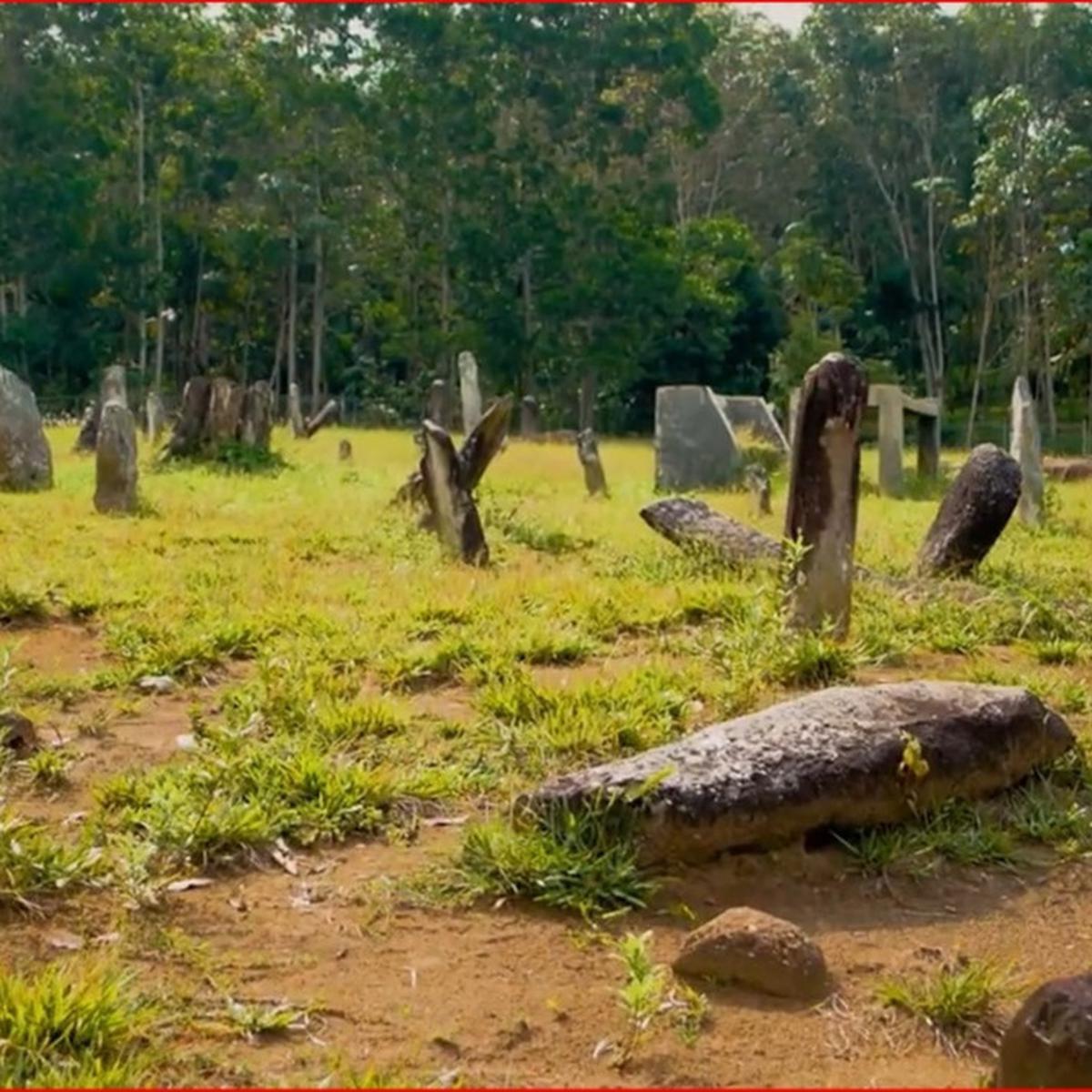Negeri Seribu Menhir