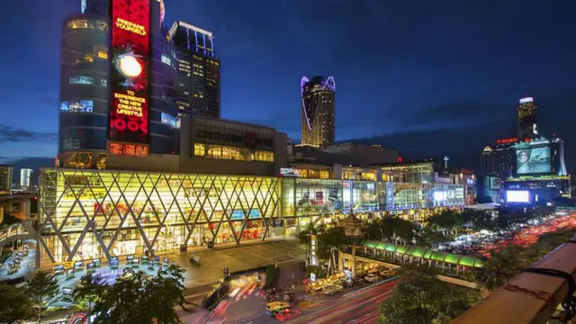 6 Pusat Perbelanjaan Terbesar di Dunia, Ada yang Miliki Sebuah Taman Indoor