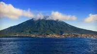 Pesona keindahan Gunung Gamalama di Ternate. (Dok: Instagram&nbsp;@dhaniswanardi)