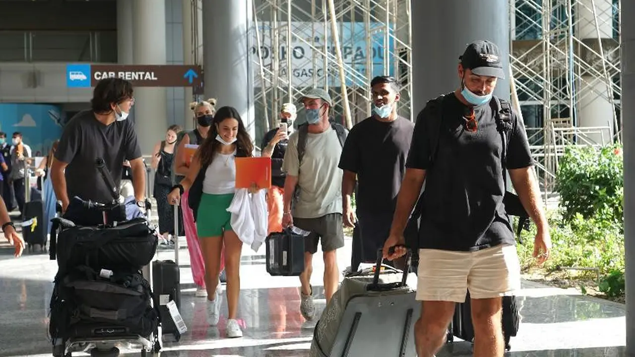 Jetstar Terbang Perdana ke Bali di Masa Pandemi Covid-19, Bawa 300 Penumpang dari Australia