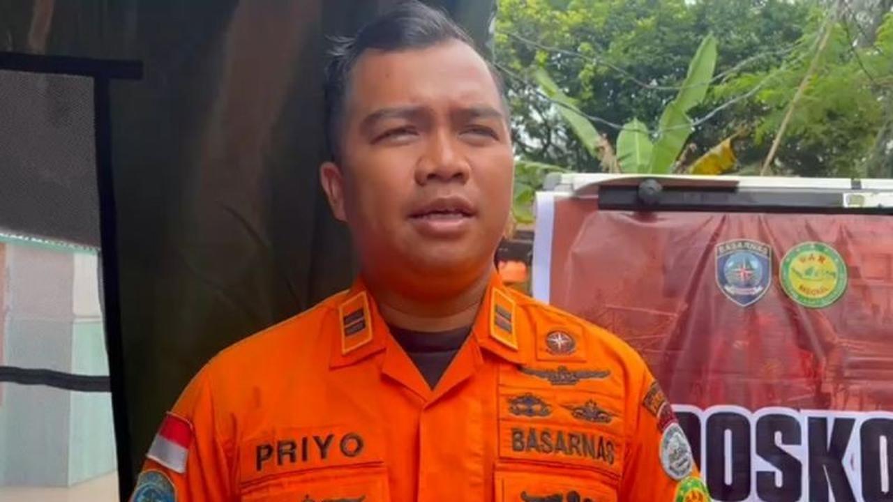 Tim SAR Intensifkan Pencarian Dua Korban Hilang Longsor Cilacap di Hari Ke-10
