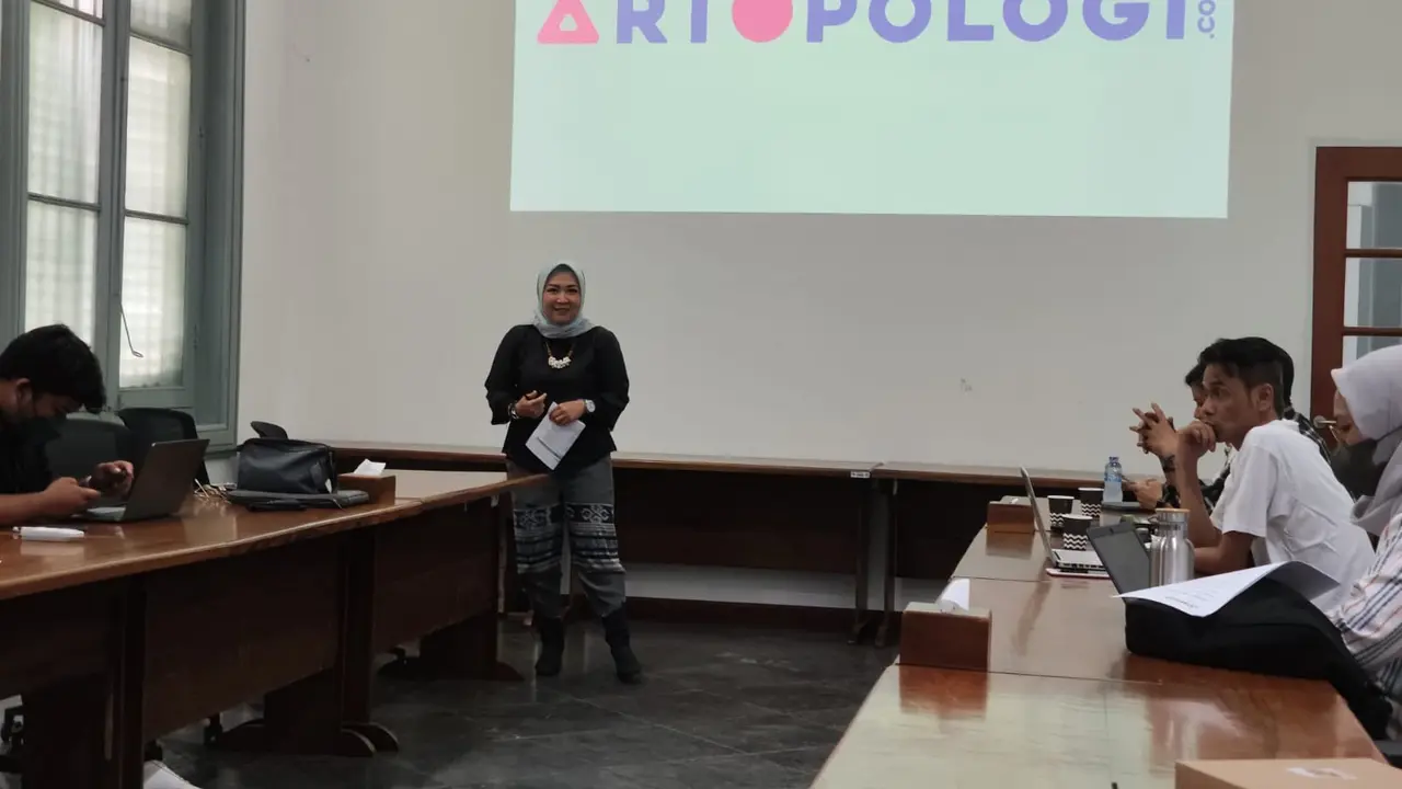 Dok: Artopologi
