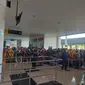 Antrian penumpang di bandara Djalaludin Gorontalo (Arfandi Ibrahim/Liputan6.com)