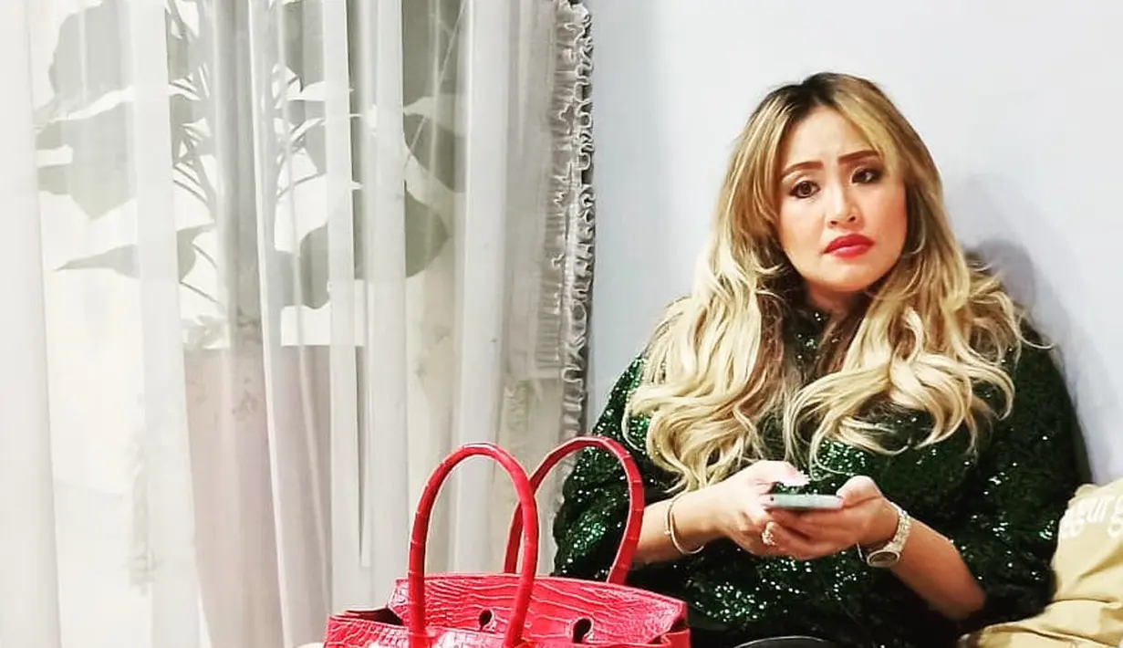 <p>Pinkan Mambo (Instagram/pinkan_mambo)</p>