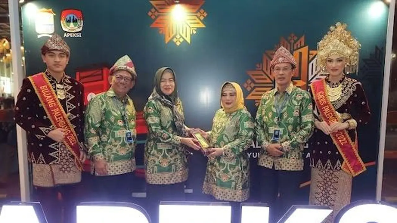 APEKSI.