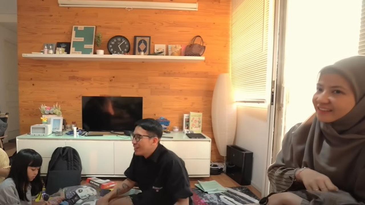 9 Potret Apartemen Natasha Rizky yang Jarang Tersorot, Tampak Minimalis tapi Estetik