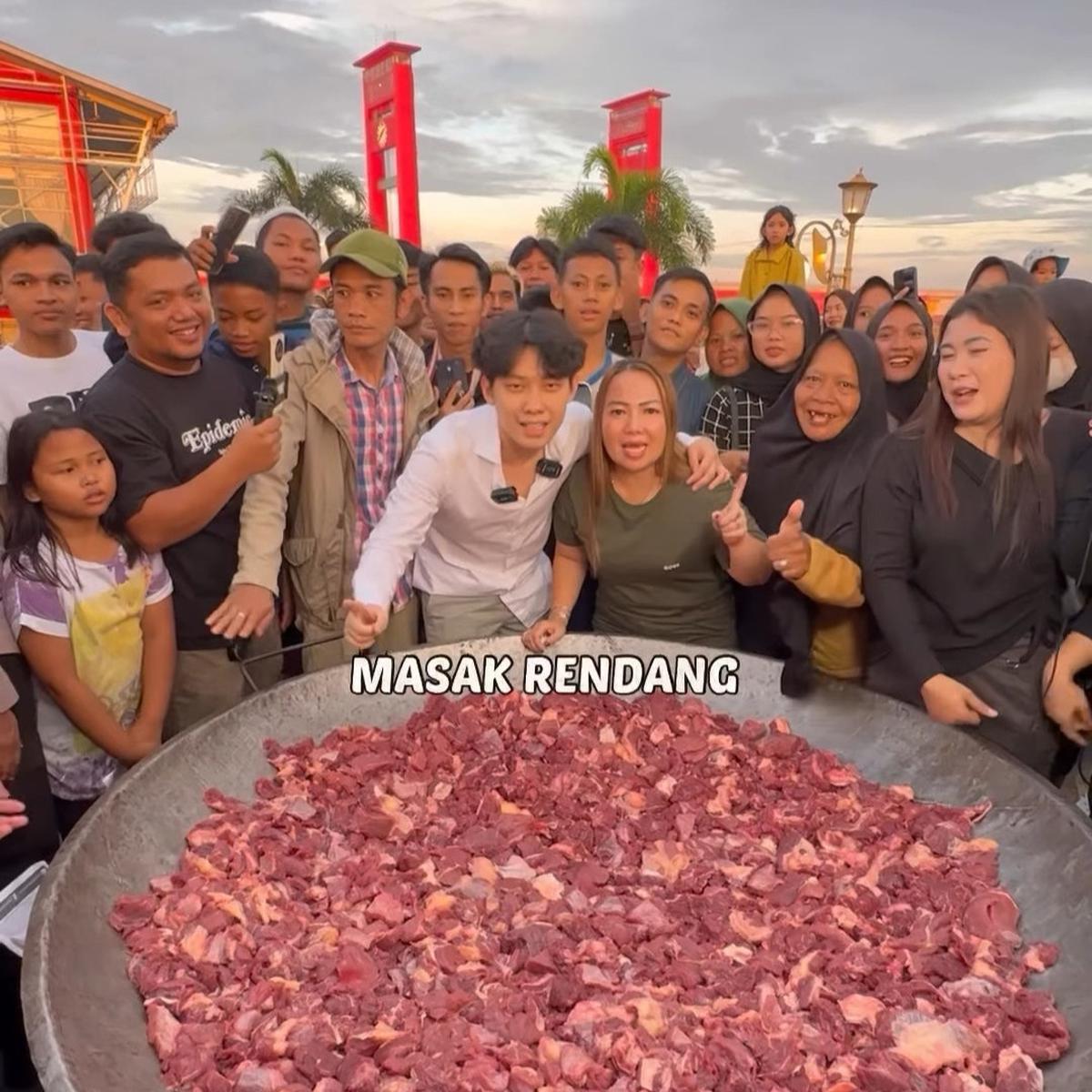 Rendang 200 Kg Willie Salim Raib, Aksi Bagi-bagi Berkah Ramadhan Berakhir Tak Terduga
