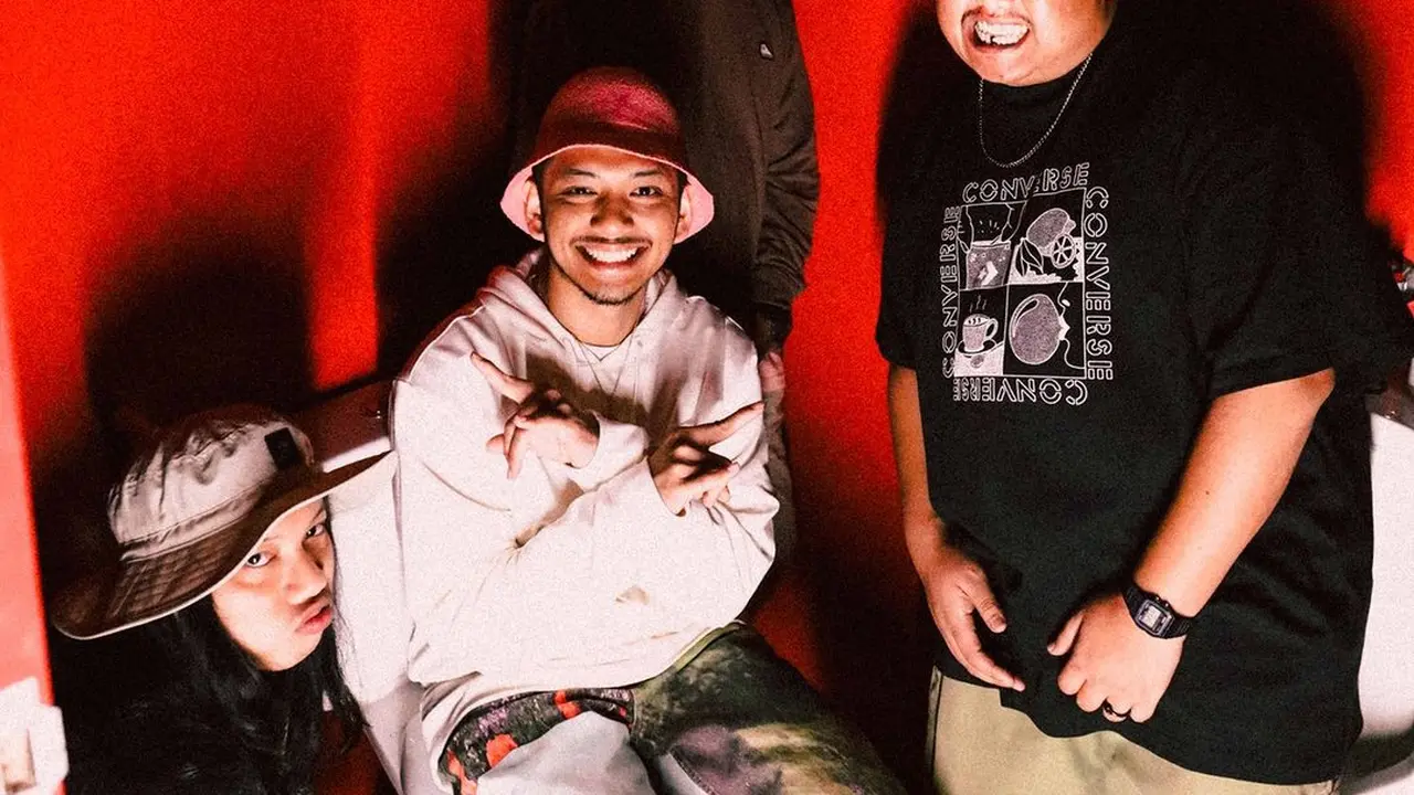 Basboi X Feel Koplo (https://www.instagram.com/p/CpothucsfBl/)
