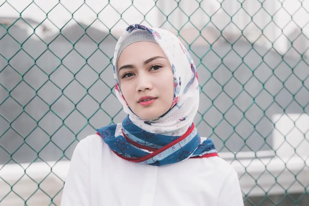 Gaya Hijab Melody Nurramdhani Laksani