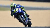 Pebalap Movistar Yamaha, Valentino Rossi, menyebut kesalahan kecil yang dilakukannya di kualifikasi MotoGP Prancis harus dibayar dengan start di urutan kesembilan. (AFP/Jean-Francois Monier)