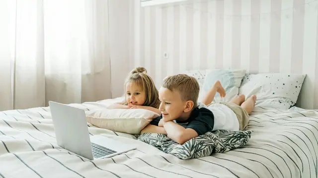 1. Buat Jadwal Screen Time yang Konsisten