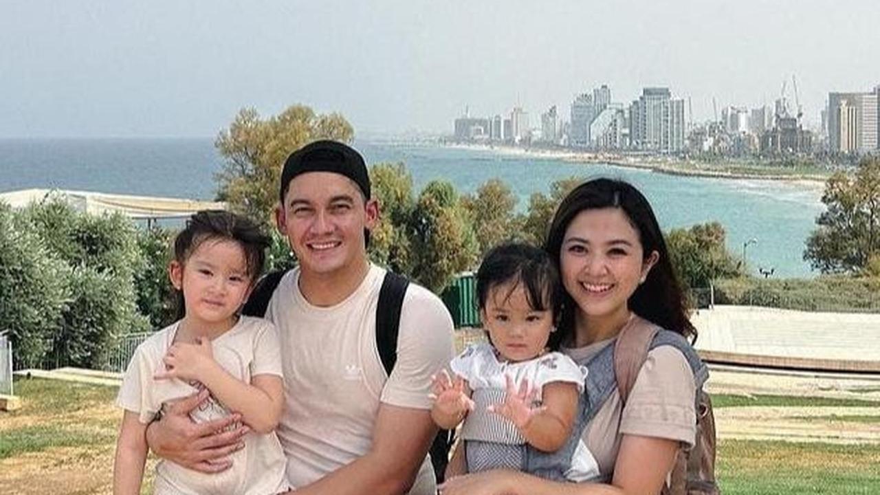 Potret Franda & Samuel Zylgwyn Liburan ke Israel, Perdana Ajak Dua Putri Cantiknya ke Luar Negeri