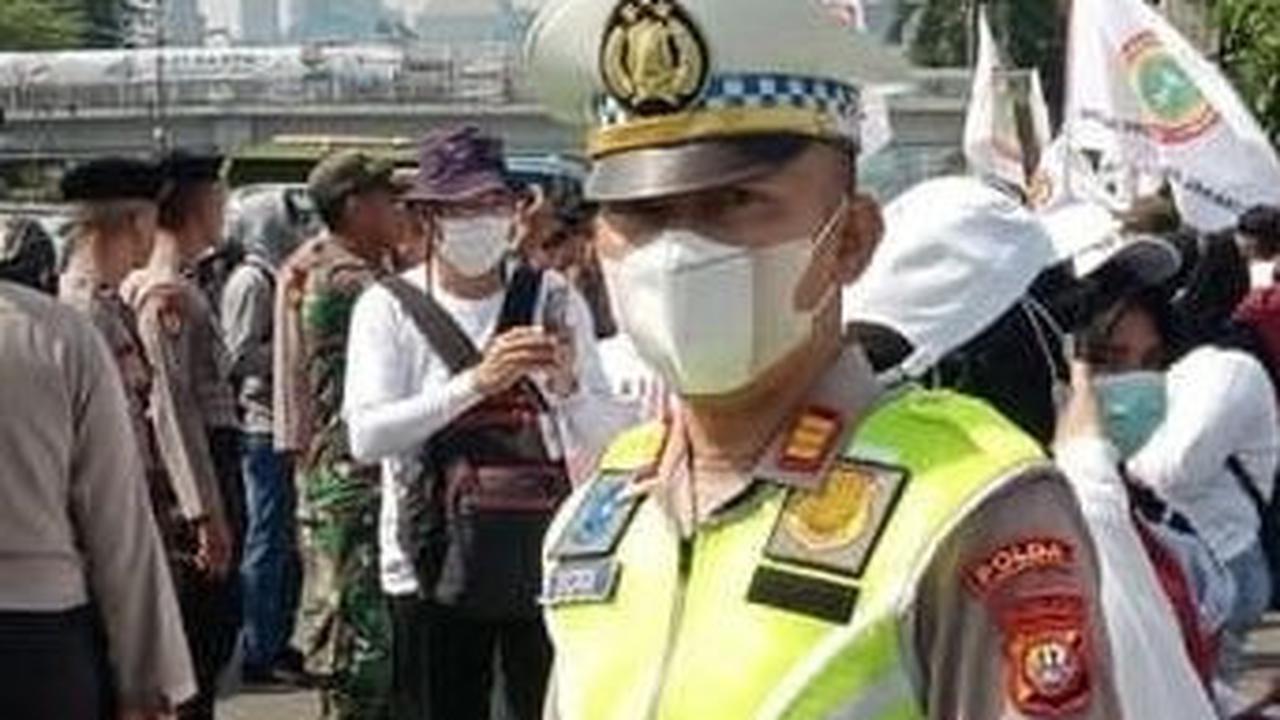 Nakes Geruduk DPR Jelang Pengesahan RUU Kesehatan, Simak Pengalihan Arus Kawasan Senayan