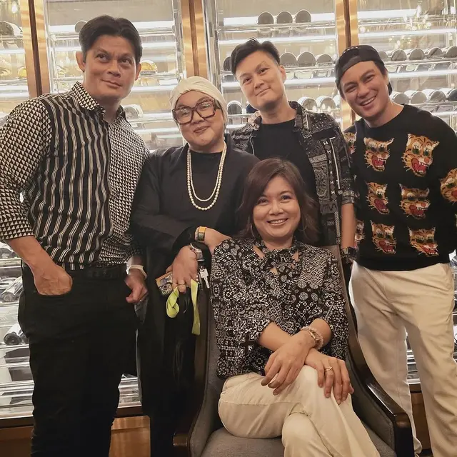 Potret perayaan ulang tahun ayah Baim Wong (Sumber: Instagram/@baimwong)