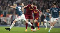 Dengan kemenangan ini, Roma melaju ke semifinal berkat keunggulan agregat 4-2. (AP Photo/Alessandra Tarantino)