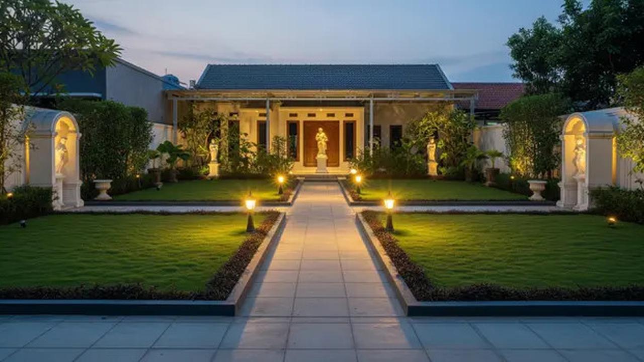 8 Model Taman Depan Rumah dengan Lampu Sorot Estetik dan Anti Ular, Ini Tips Penataannya