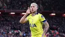 Dengan rentetan hasil kurang oke tersebut, Liverpool gagal menembus empat besar klasemen sementara Premier League musim ini. The Reds masih tertahan di urutan kelima dengan torehan 49 poin, tertinggal angka dua dari Aston Villa yang berada di atasnya. (Peter Byrne/PA via AP)