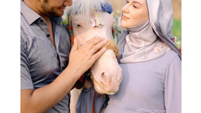 Maternity Shoot Irish Bella dan Ammar Zoni (Sumber: Instagram/dierabachir)