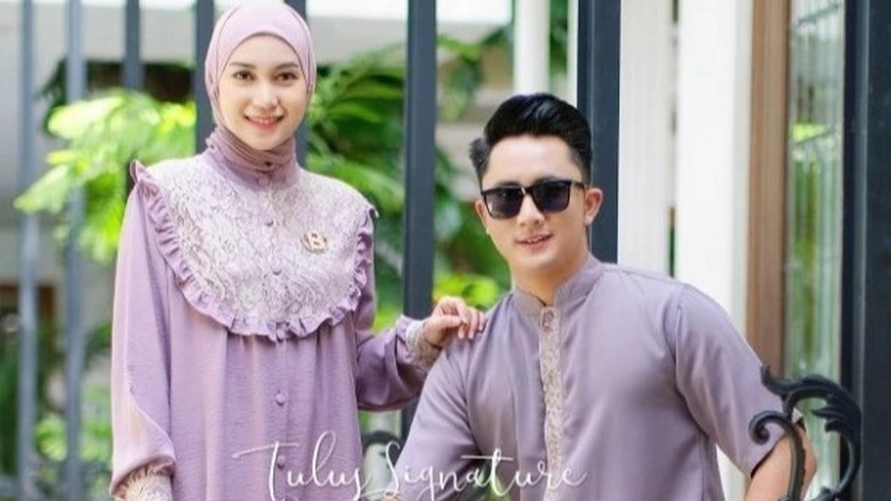 Rekomendasi Baju Couple Lebaran 2025