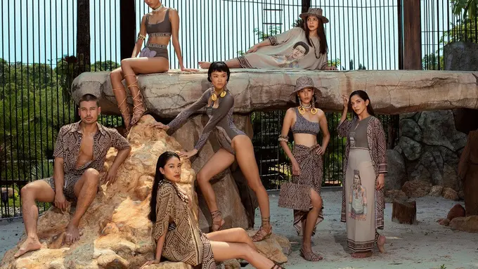 Kolaborasi dari Ghea Resort by Amanda Janna bersama Cover Me Not by Kelly Tandiono Ciptakan Swimwear dengan Desain Gajah Borneo