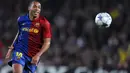 Legenda Brcelona lainya yang menggunakan jersey nomor 14 adalah Thierry Henry pada tahun 2007-2010 dan mencetak 35 gol dari 80 penampilan. (AFP/Adrian Dennis)