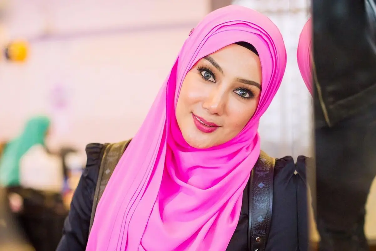 [Bintang] Erra Fazira