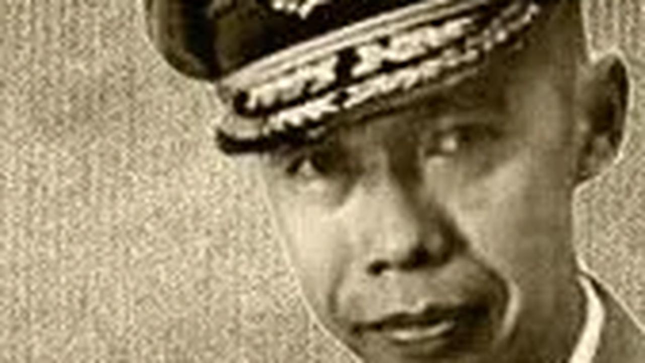Momen Soeharto Buat Jenderal Hoegeng Menangis