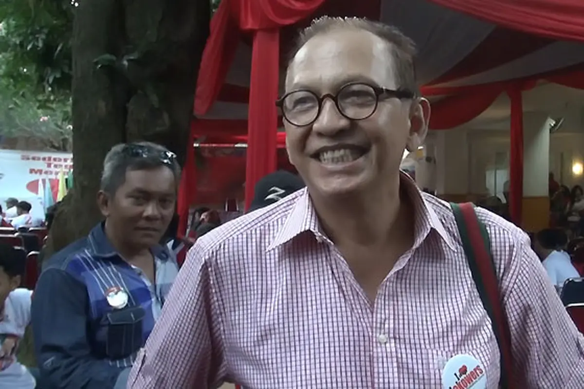 Roy Marten dan Keluarga Kompak Dukung Jokowi-JK